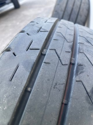 2 Neumáticos Bridgestone Duravis