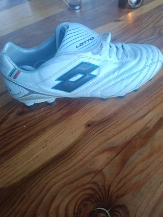 Botas de fútbol Lotto PIEL Blancas Talla 42