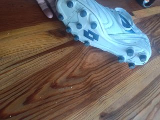 Botas de fútbol Lotto PIEL Blancas Talla 42