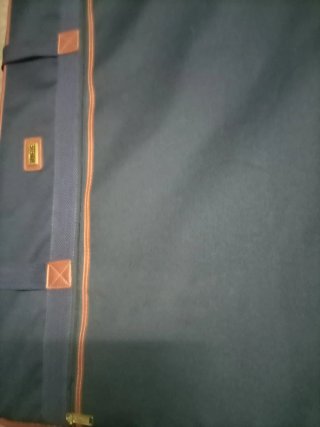 MALETA GRANDE 23 KG 2 RUEDAS LIVIANA PERFECTAMENTE