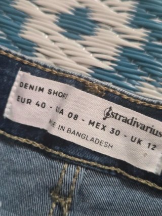 Shorts Vaqueros Stradivarius Tiro Alto Botones