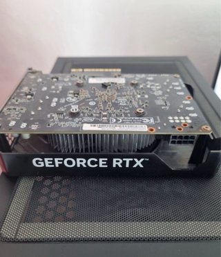 Gráfica NVIDIA GeForce RTX 4060