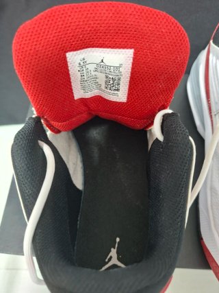Zapatillas Jordan Aura 5 Talla 39