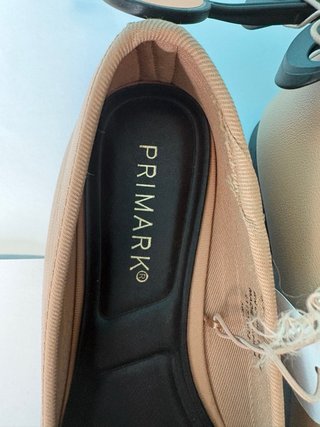 Bailarinas Primark camel y negro
