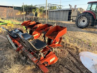 Máquina de sembrar/plantar agrícola