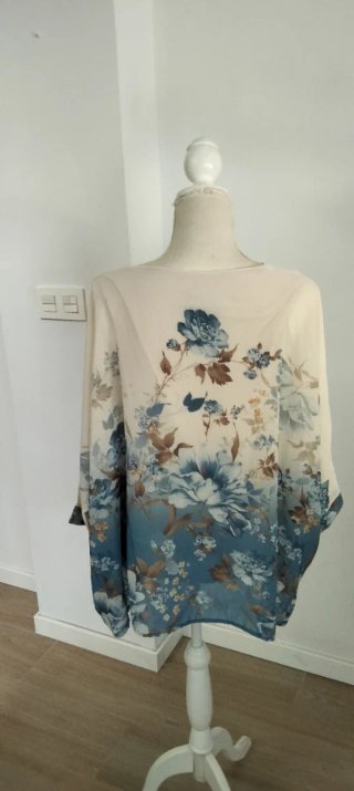 Blusa estampada floral talla única