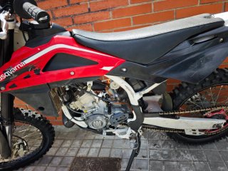 Husqvarna CR 125. 2011.
