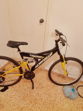 Bicicleta montaña Actintrak - cambiar llanta delan