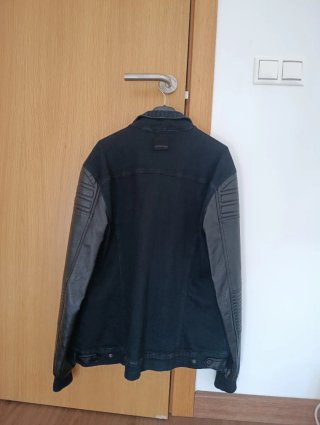 Chaqueta vaquera negra Talla L