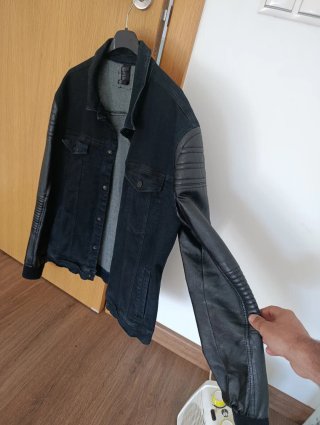 Chaqueta vaquera negra Talla L
