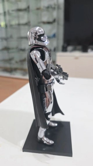 Bandai Star Wars Capitán Phasma 1:12