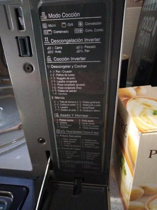 Microondas LG con función horno