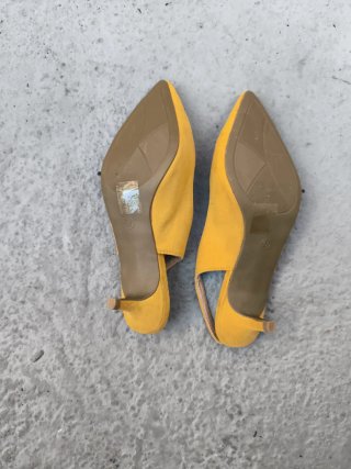 Zapatos amarillos talla 37
