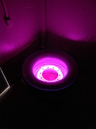 Mesa LED Rueda y Llanta