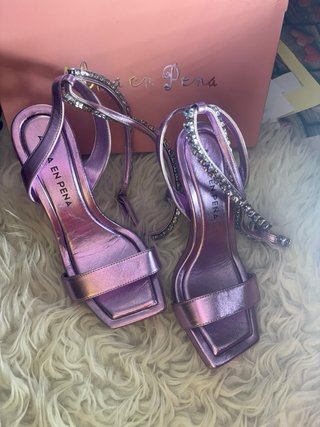 Sandalias Alma en Pena Moradas con Brillantes