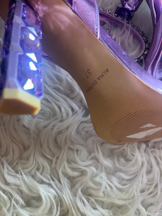 Sandalias Alma en Pena Moradas con Brillantes
