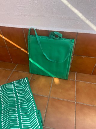 Hamaca verde con estampado blanco