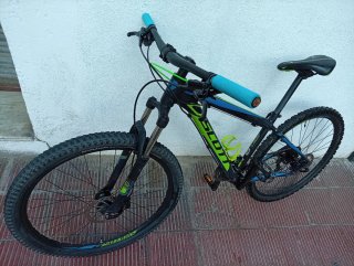 Bicicleta de Montaña scott