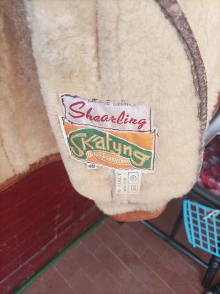 Cappotto invernale in pelle marrone