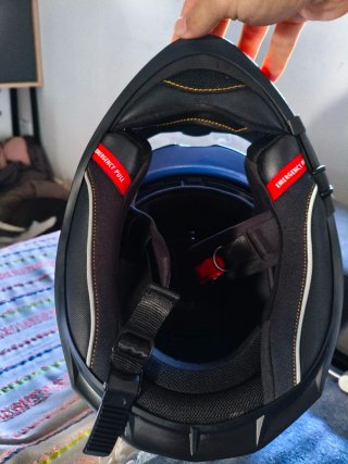 Casco de moto LEM