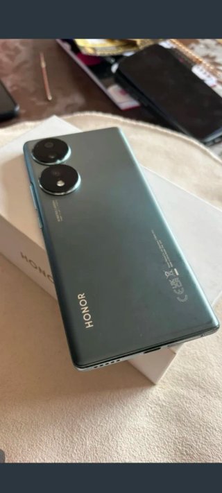 Honor 70
