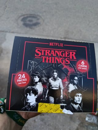 2 Caja Stranger Things - 24 sobres