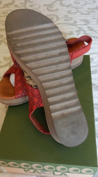 Sandalias Kaola Piel  + zapatillas Luisetti