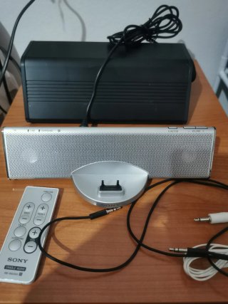 Altavoz Sony Ericsson Rojo/Plateado