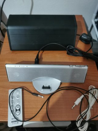 Altavoz Sony Ericsson Rojo/Plateado