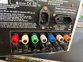 Receptor Marantz SR5600 AV Surround