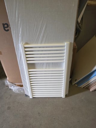 Radiador Toallero Blanco de agua