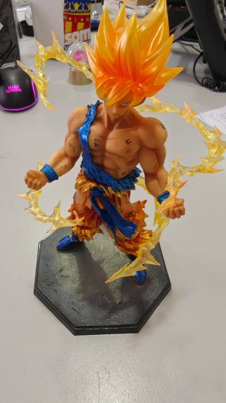 Figuarts Zero Goku Super Saiyan Edicion Limitada J