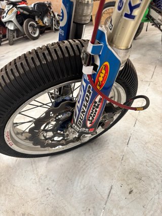 Yamaha YZF 250 supermotard Azul/Blanco