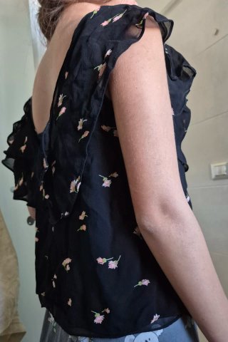 Blusa donna con fiori rosa