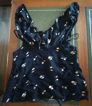 Blusa donna con fiori rosa