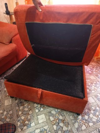 CONJUNTO DE MUEBLES DE SALON.