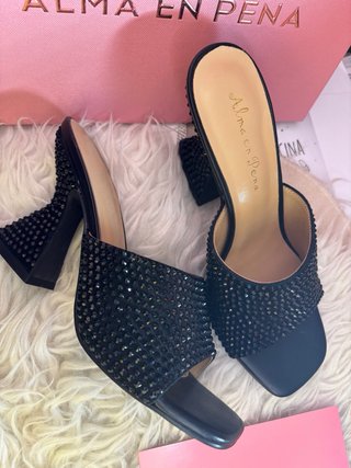 Sandalias Alma en Pena Tacon Brillantes