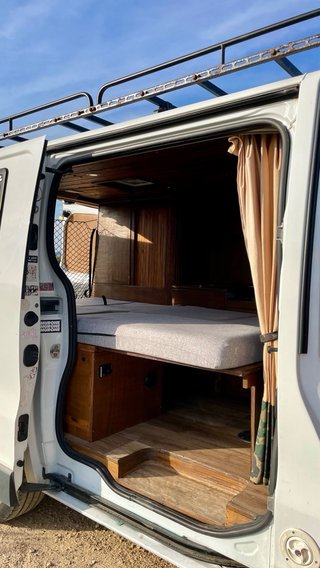 Furgoneta camper homologada Opel Vivaro L1H1