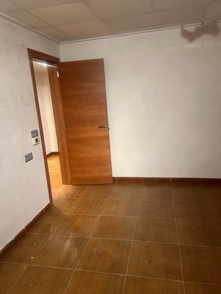 Piso en Onda  2 habitaciones  1 baño  1 balcon
