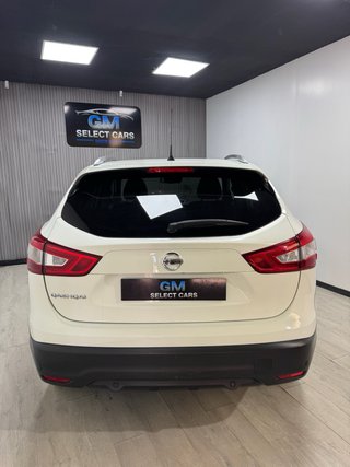 Nissan Qashqai N- Conecta / NACIONAL / impecable