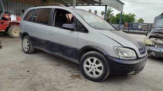 Opel Zafira A 2004 2.2 DTI