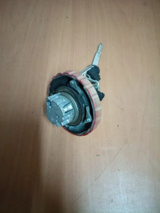 Tapón depósito y cerradura Yamaha N-MAX 2016-19
