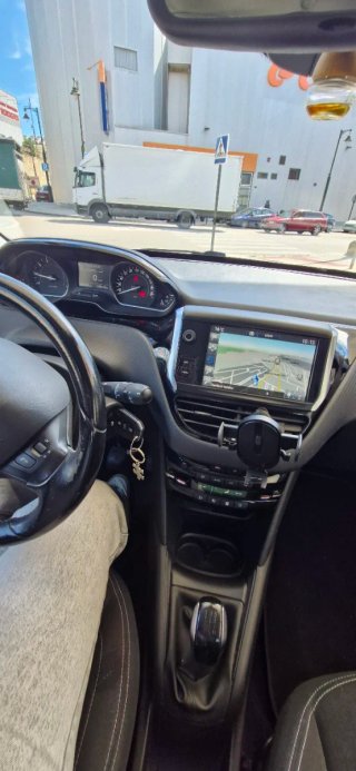 Peugeot 208 2017