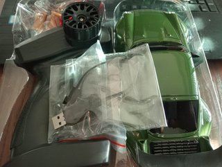 Carro RC Drift 4WD 1:24 LED Verde Novo