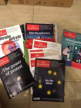 Lote 24 revistas the economist