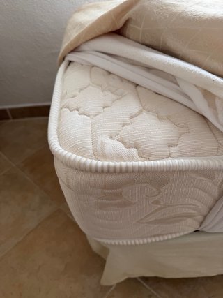 Letto in ferro battuto a mano