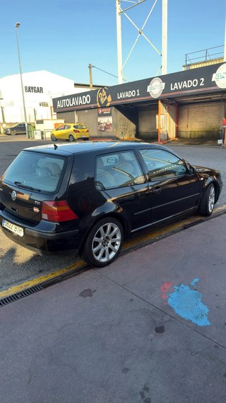 Volkswagen Golf 2002