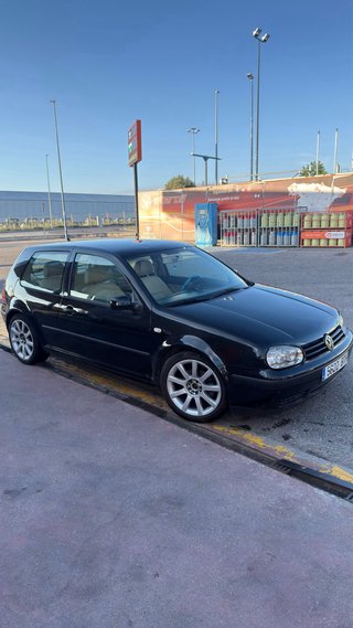 Volkswagen Golf 2002