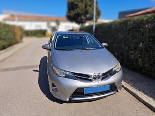 Toyota Auris 2013