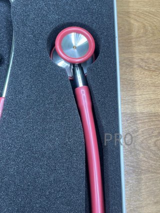 Estetoscopio clásico de cardiología con cabezal Gima